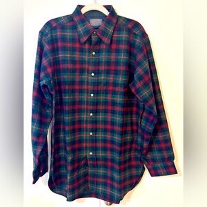 Vtg Pendleton 100% Virgin Wool Lodge Shirt Mens M Black Watch Plaid USA Made